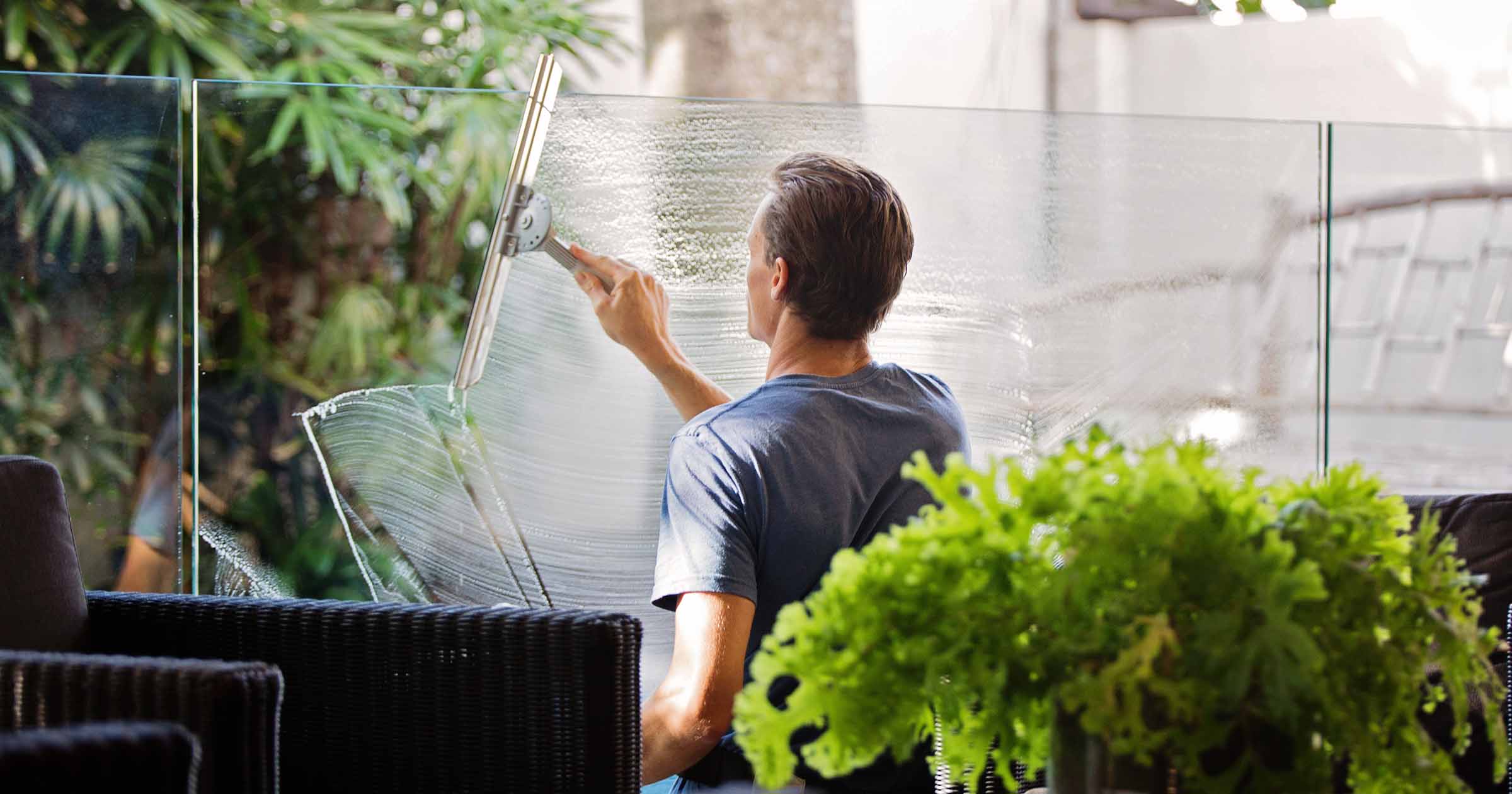 How to Start (and Optimize) a Window Washer Business